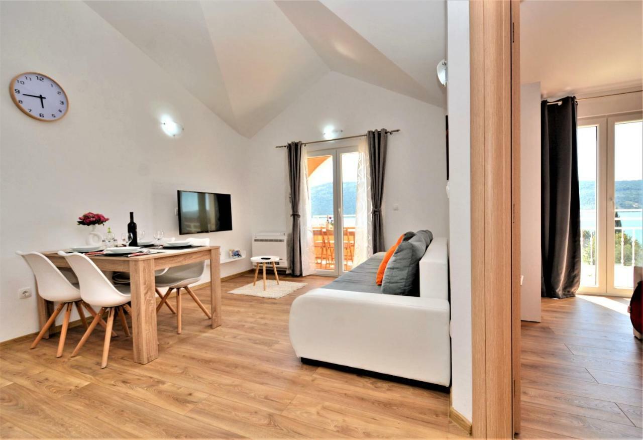 Apartman Mario Poljica  Εξωτερικό φωτογραφία
